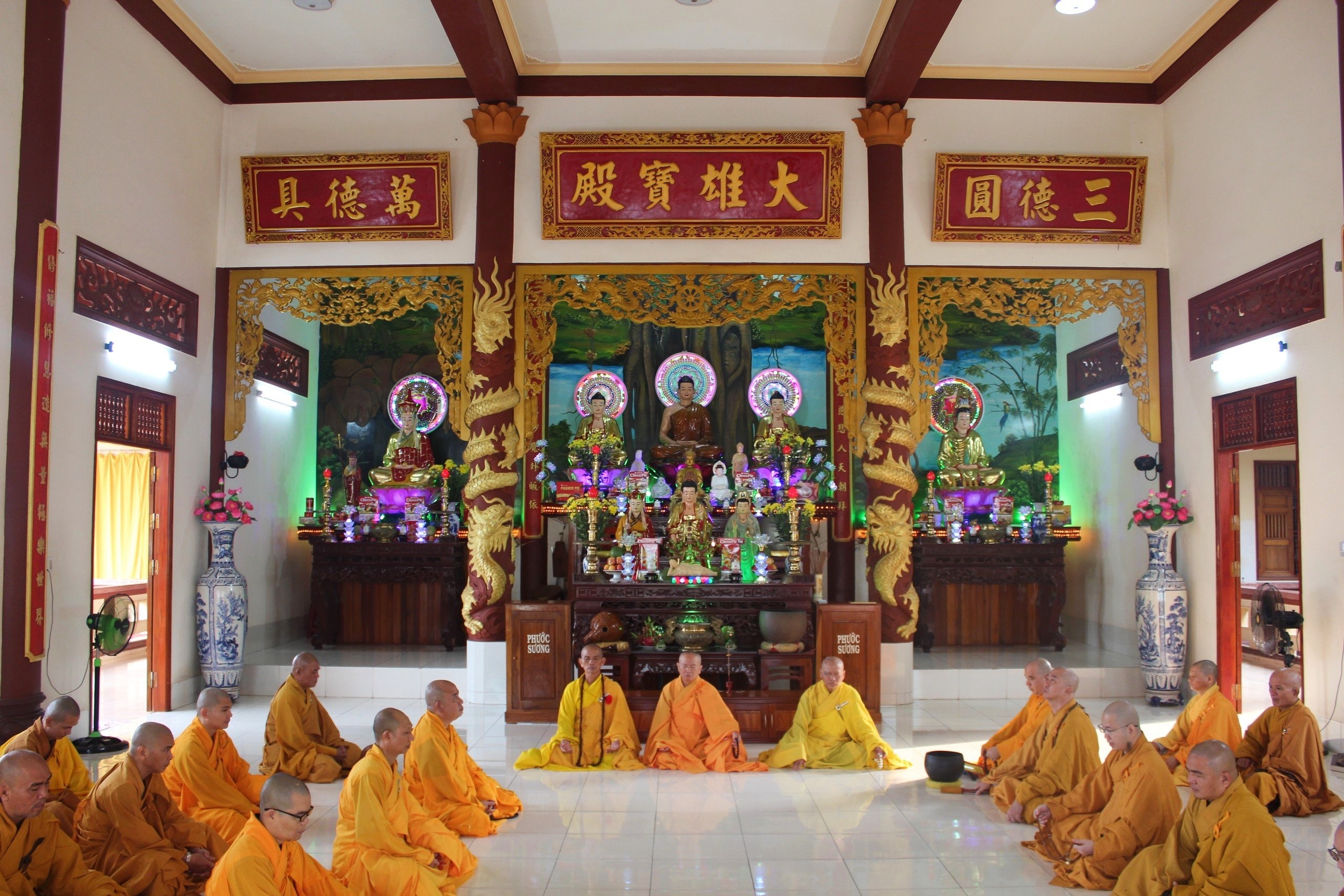 Chư Tăng Phật giáo Quy Nhơn Bố tát tháng 3 Giáp Thìn